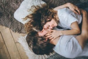 Tình yêu của con số chủ đạo 1: Ai là người có tâm hồn đồng điệu với bạn